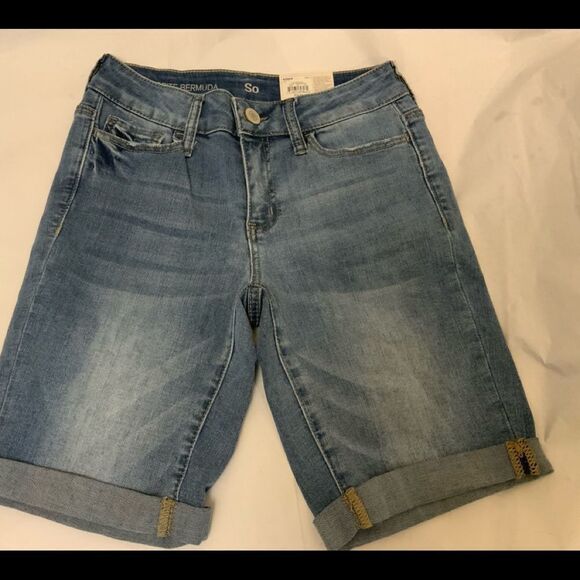 New so favorite Bermuda low rise 9” inseam shorts jeans size 3 - Picture 1 of 6